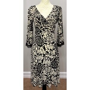 En Focus Studio Womens Size 6 Floral Empire Waist Dress 3/4 Sleeve Lace Trim